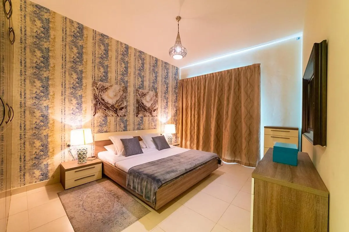 1Br Spacious Apartment In Marina Sail By Pk Holidays Dubai