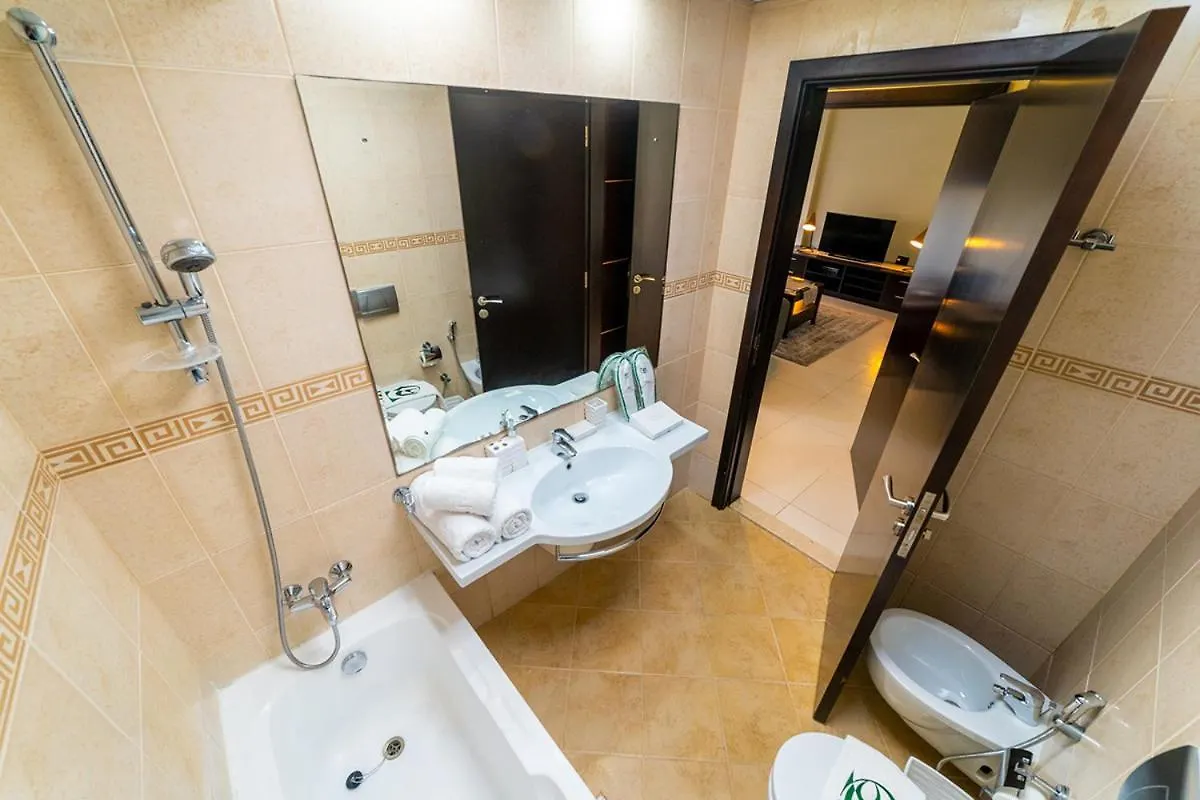 1Br Spacious Apartment In Marina Sail By Pk Holidays Dubai