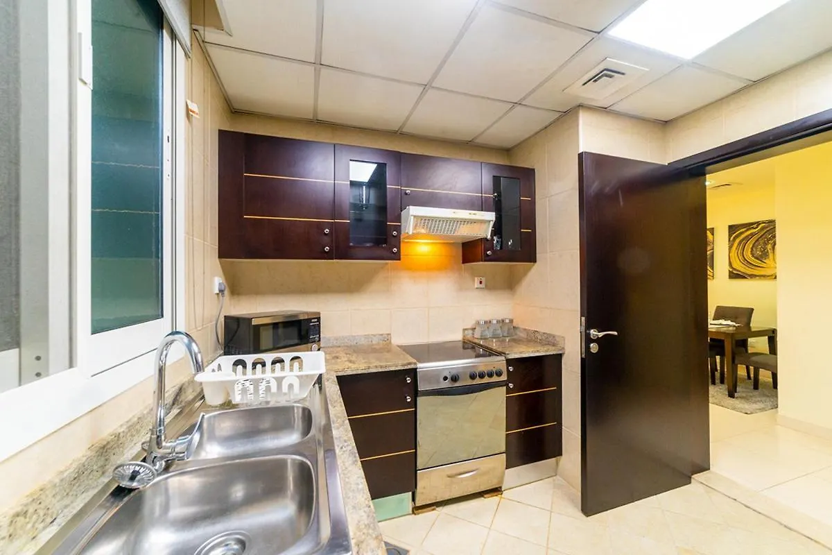 1Br Spacious Apartment In Marina Sail By Pk Holidays Dubai